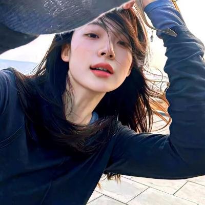 凝视蕾妮玛莉佛森
